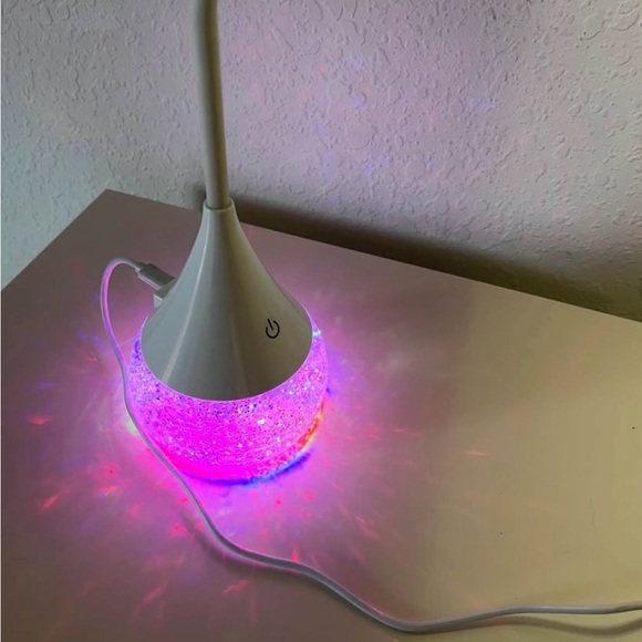 Colorful LED glowing Lamp - Picture 6 of 8